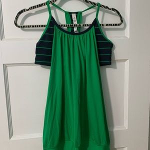 Lululemon 🍋 - No Limits Tank Green Bean - EUC